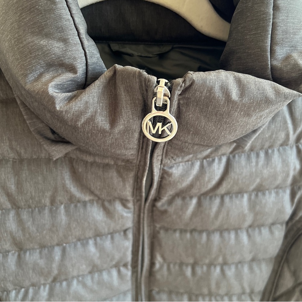 Michael Kors Packable Down Jacket - Women’s Small… - image 4